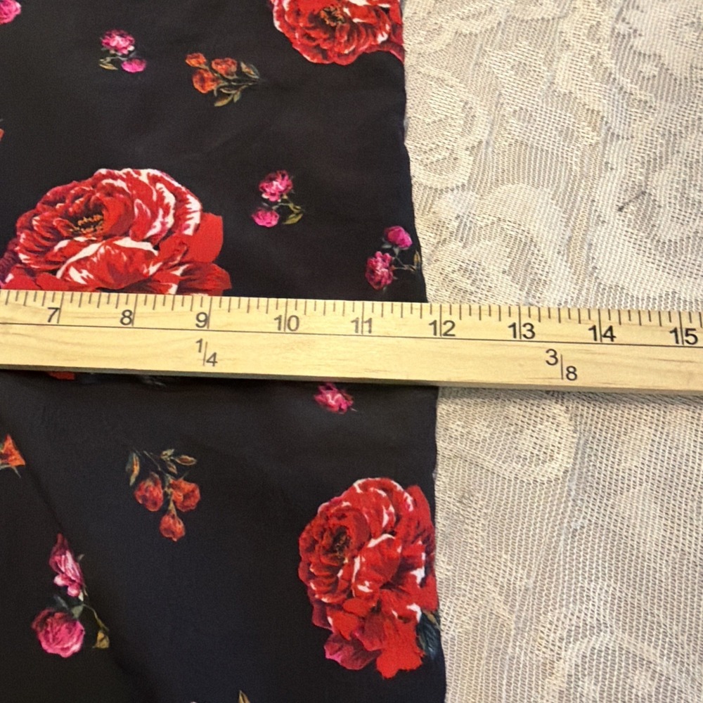 Rose Capri Romper Black Red Roses Off Shoulder Whimsigoth 50's Vibe Croquette S - Picture 8 of 10